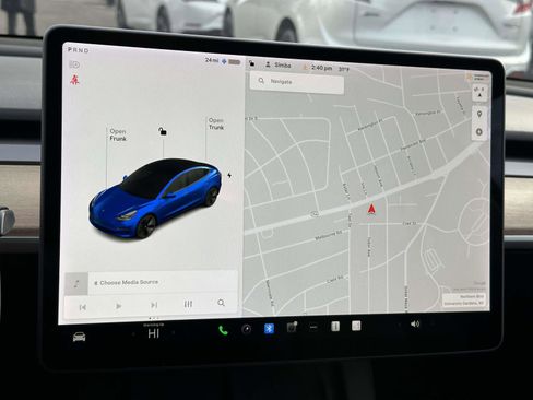 Used 2021 Tesla Model 3 Standard Range Plus image 24