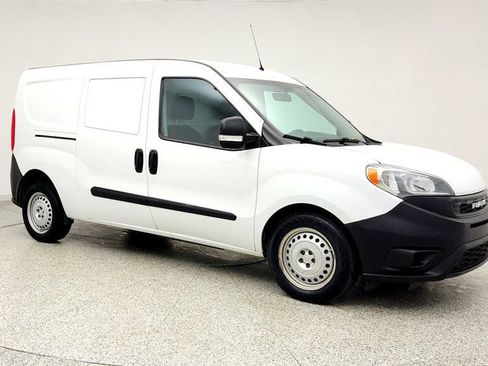 Used 2021 RAM ProMaster City Tradesman image 3
