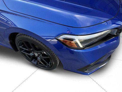 Used 2022 Honda Civic Sport image 9