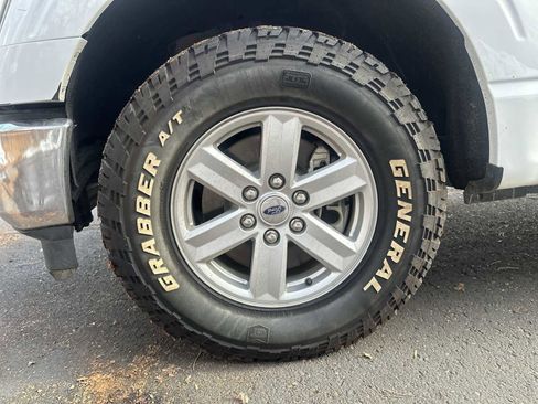 Used 2021 Ford F150 XLT w/ Equipment Group 301A Mid image 17