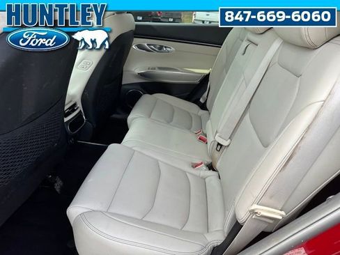 Used 2023 Genesis GV70 2.5T w/ Select Package AWD/4WD image 13