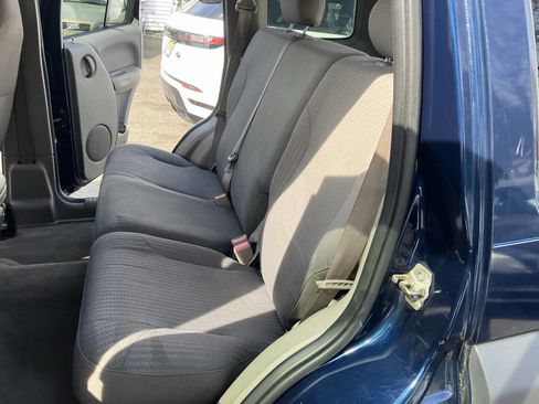 Used 2002 Jeep Liberty Sport AWD/4WD image 27