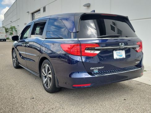 Used 2021 Honda Odyssey Touring image 4
