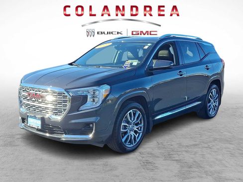 Certified 2022 GMC Terrain Denali w/ Denali Premium Package image 3
