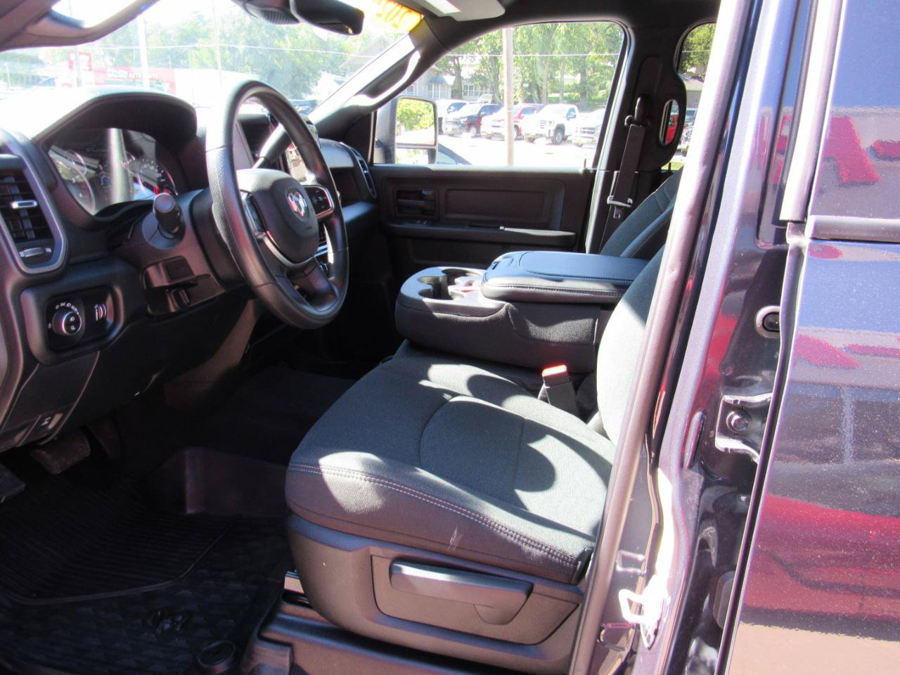 Used 2026 RAM 3500 Tradesman AWD/4WD image 15