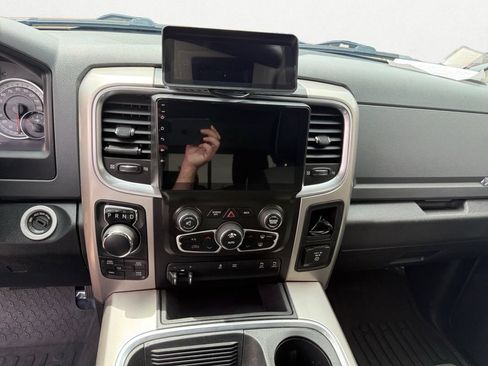 Used 2017 RAM 1500 Big Horn AWD/4WD image 11