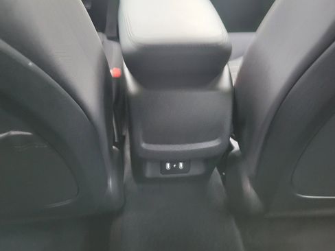 Used 2025 Kia K5 LXS image 10