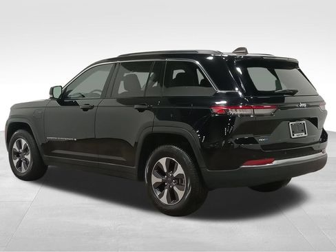 Used 2024 Jeep Grand Cherokee Limited 4xe AWD/4WD image 6