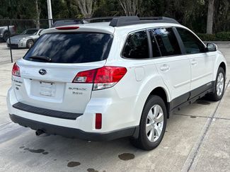 Used 2012 Subaru Outback 3.6R Limited w/ Moonroof Pkg video 2
