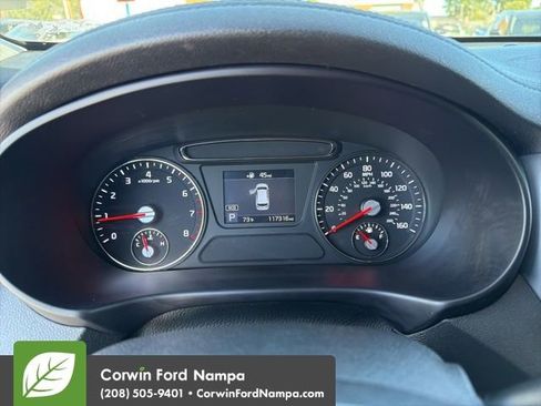 Used 2020 Kia Sorento L FWD image 17