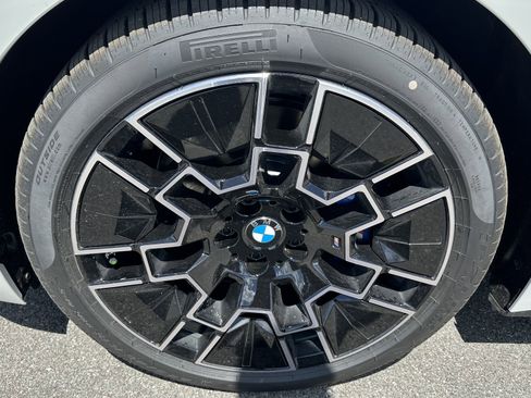 Used 2025 BMW i4 xDrive40i w/ M Sport Package AWD/4WD image 12