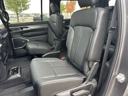 New 2025 Jeep Wagoneer Series II w/ Convenience Group I image 49