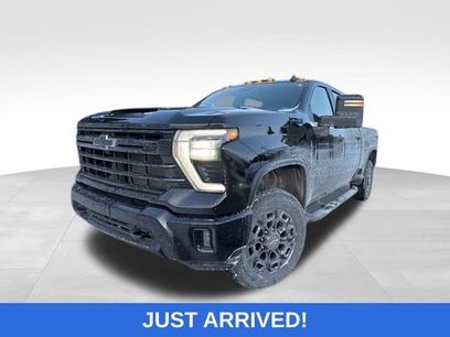 Used 2024 Chevrolet Silverado 2500 LT w/ Midnight Edition