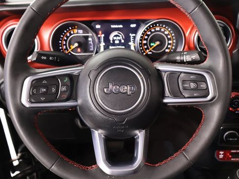 Used 2023 Jeep Gladiator Rubicon w/ Cold Weather Group image 3