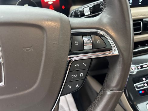 Certified 2022 Lincoln Nautilus Reserve AWD/4WD image 18