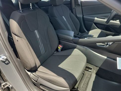New 2026 Hyundai Elantra Sport FWD image 21