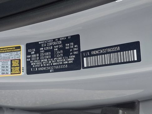 New 2026 Kia Carnival EX FWD image 10