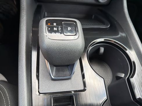 Used 2023 Nissan Rogue SV FWD image 19