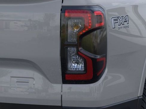New 2026 Ford Ranger Lariat w/ FX4 Off-Road Package AWD/4WD image 21