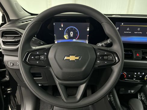 New 2026 Chevrolet TrailBlazer LS w/ LS Convenience Package FWD image 44