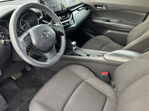 Certified 2019 Toyota C-HR LE image 9