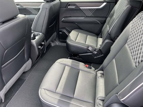 New 2026 GMC Acadia Denali w/ Super Cruise Package AWD/4WD image 20