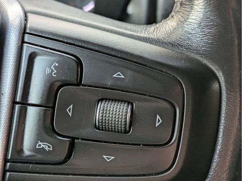 Used 2021 GMC Sierra 1500 Elevation image 18