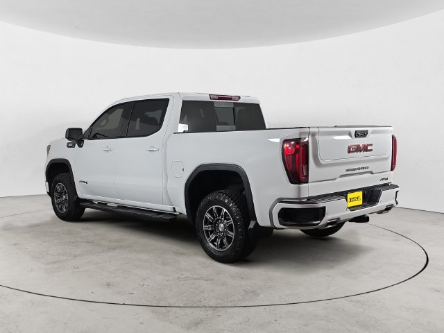Used 2024 GMC Sierra 1500 AT4 w/ AT4 Preferred Package AWD/4WD image 7
