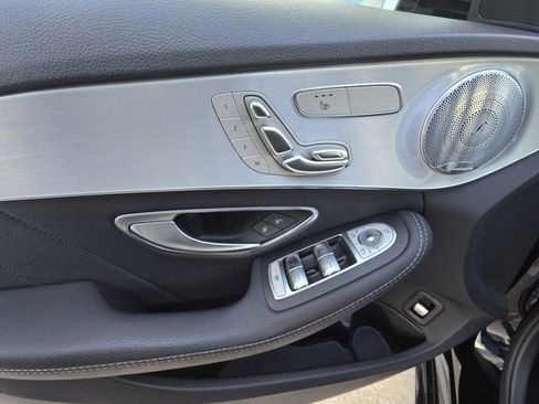 Used 2019 Mercedes-Benz C 300 Sedan image 13