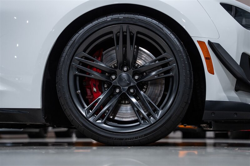 Used 2018 Chevrolet Camaro ZL1 RWD image 44