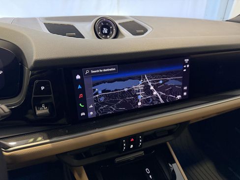 New 2026 Porsche Cayenne E-Hybrid image 23