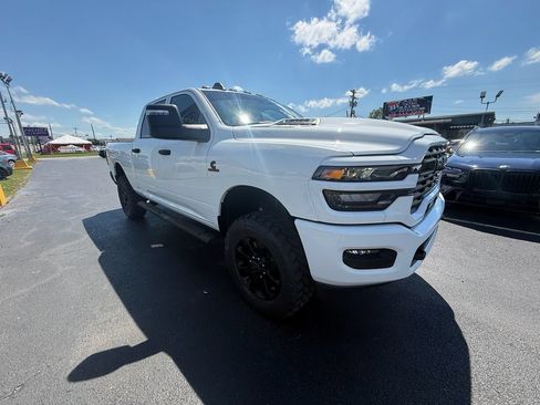 Used 2026 RAM 2500 Tradesman AWD/4WD image 1