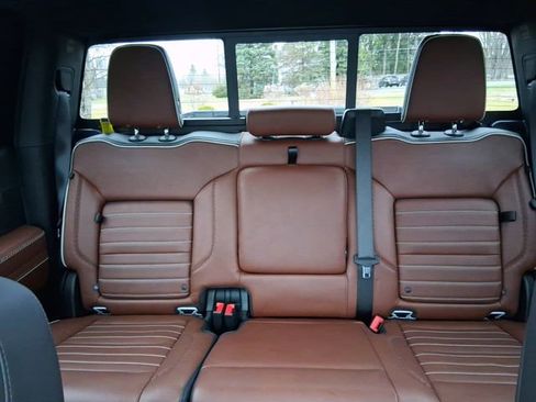 Used 2024 GMC Sierra 1500 Denali Ultimate image 22