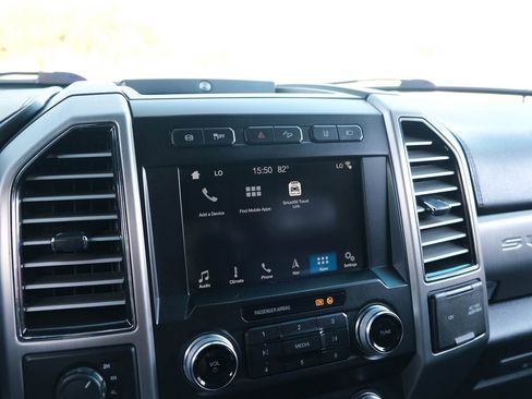 Used 2019 Ford F350 Platinum w/ Platinum Ultimate Package image 38