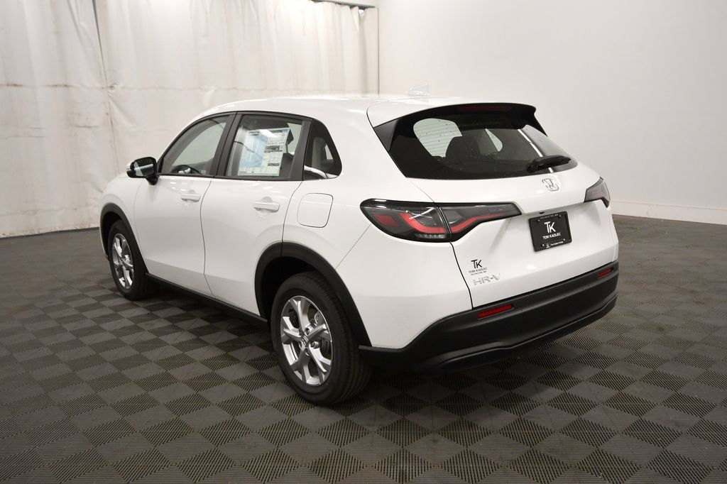 New 2027 Honda HR-V LX image 5