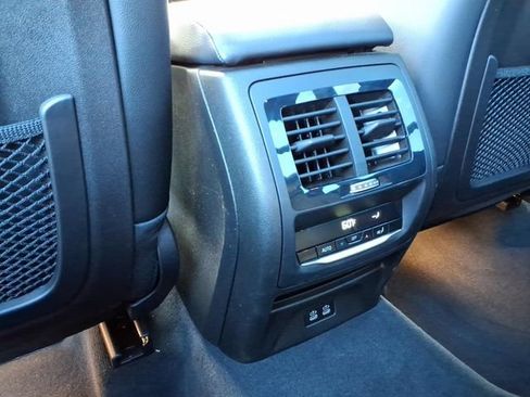 Used 2023 BMW X3 sDrive30i w/ Convenience Package RWD image 19
