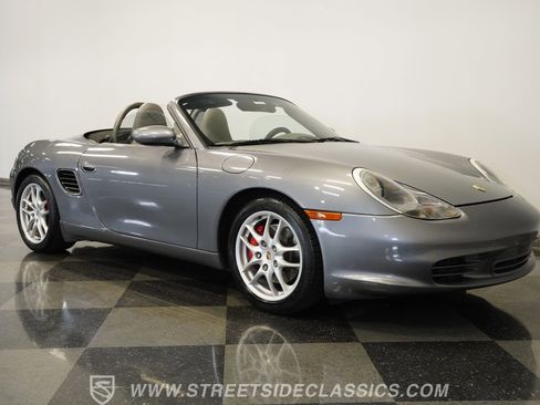 Used 2004 Porsche Boxster S image 23