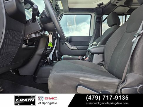 Used 2017 Jeep Wrangler Unlimited Sport w/ Quick Order Package 24S AWD/4WD image 11