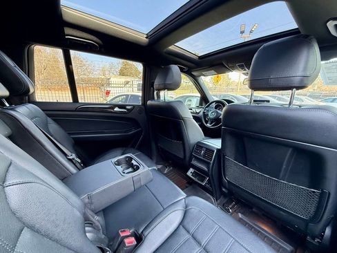 Used 2018 Mercedes-Benz GLS 450 4MATIC image 30