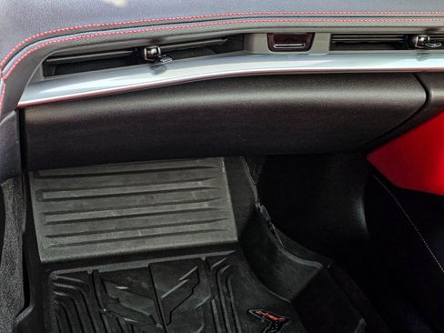 Used 2024 Chevrolet Corvette Stingray Preferred Conv image 29