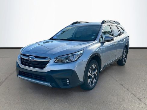 Used 2022 Subaru Outback Limited image 3