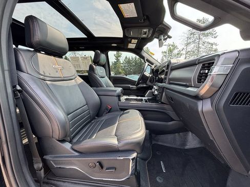 Used 2024 Ford F250 Platinum AWD/4WD image 19