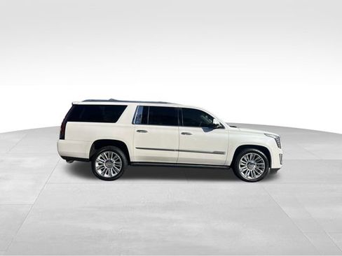 Used 2016 Cadillac Escalade ESV Platinum image 6