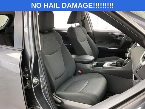 Used 2023 Toyota RAV4 XLE AWD/4WD image 7
