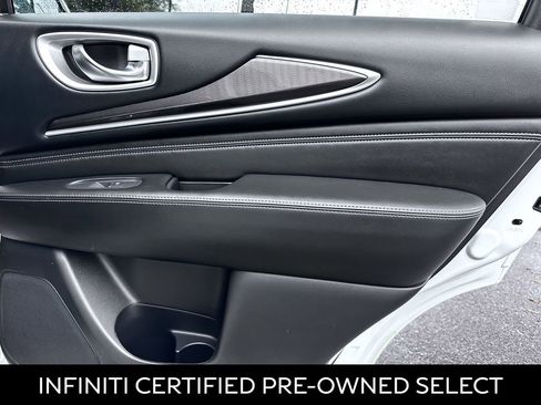 Certified 2019 INFINITI QX60 Luxe w/ Essential Package image 36