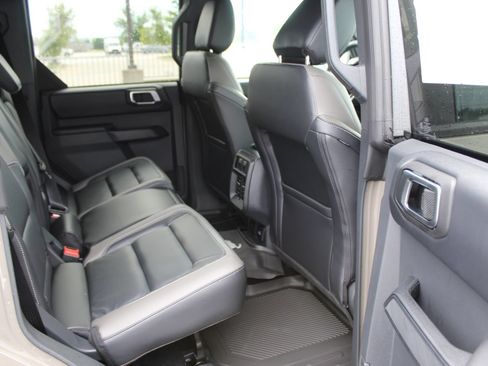 New 2026 Ford Bronco Outer Banks AWD/4WD image 15