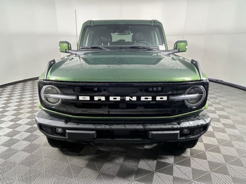 Used 2025 Ford Bronco Outer Banks image 8