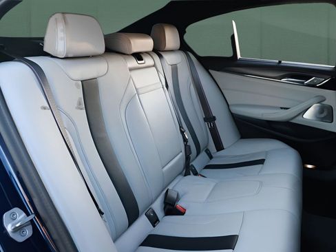 Used 2023 BMW M5 Competition w/ Competition Package image 15