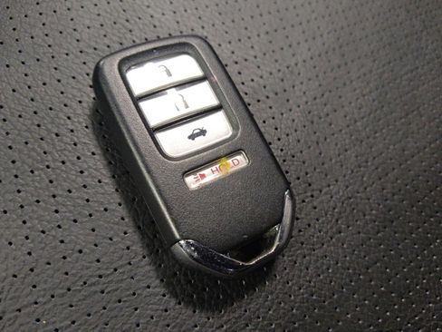 Used 2015 Honda Accord EX-L image 32