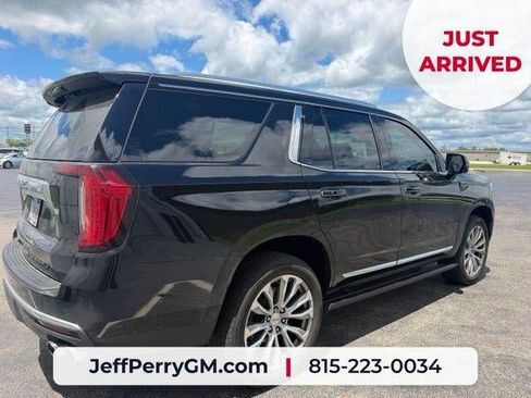 Used 2021 GMC Yukon Denali w/ Denali Premium Package AWD/4WD image 6